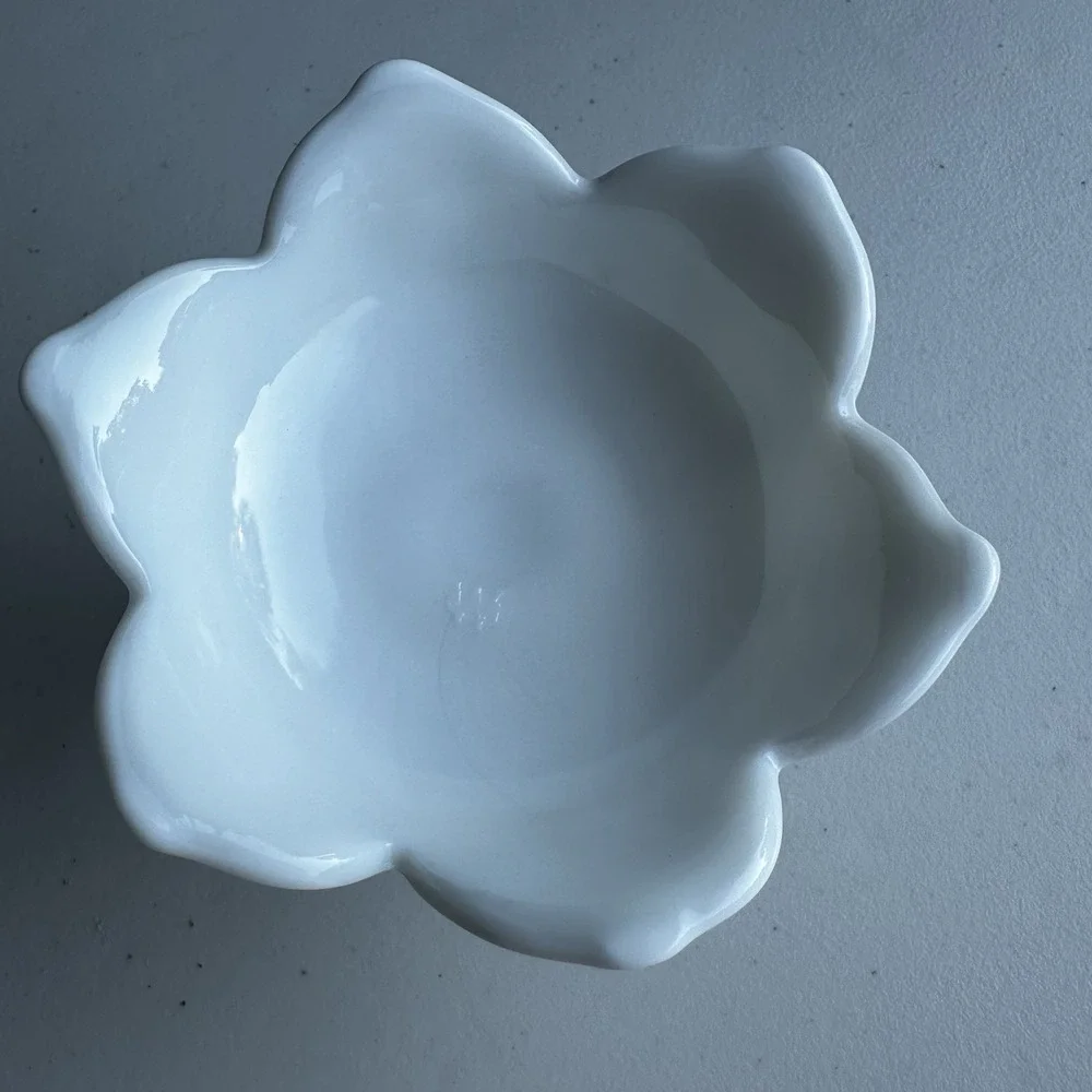 Vtg Westmoreland Milk Glass Lotus Flower Pedestal Candle Holder Trinket Dish